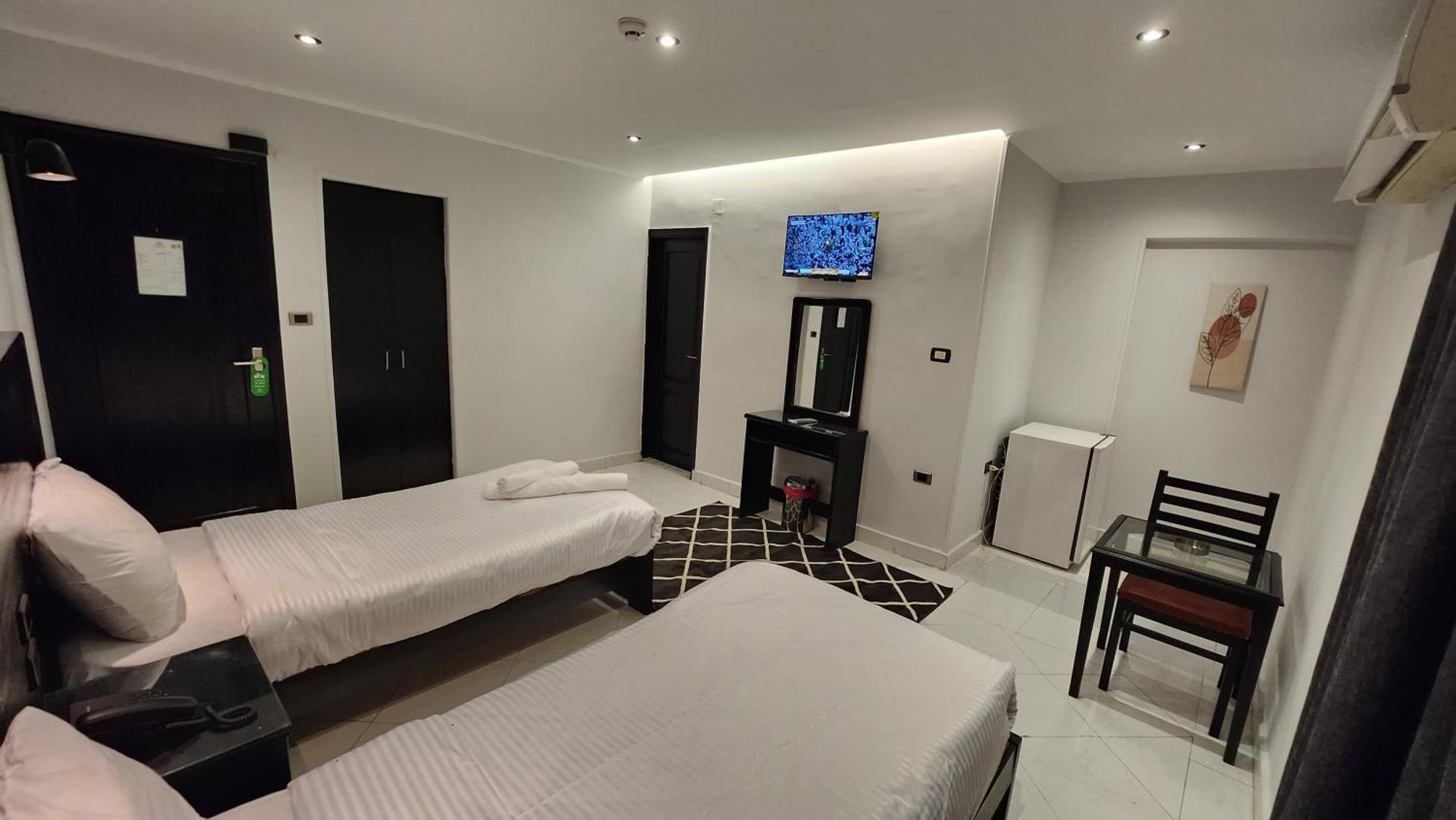 Helio Cairo Hotel Bagian luar foto